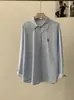 Camisa Longa Bordada de Algodão Omalai para Mulheres, Design de Primavera, Versátil, Corte Amplo, Para Usar em Camadas, Gola Reversível 5992