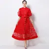 Foto Real de un Vestido Romántico Estilo Francés con Bordado Floral Tridimensional, Cuello Alto, Mangas Largas, Ceñido a la Cintura, Elegante Vestido de Corte A que Alarga la Figura