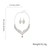 Set de Collar y Pendientes Ovalados con Forma de Gota de Agua Incrustados con Diamantes Cadena para Clavícula Versátil Incrustada con Diamantes Estilo Retro Lujo Ligero Collar de Gama Alta Venta al por Mayor