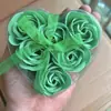 Flor de jabón de rosa Material de embalaje para regalo del Día de San Valentín Flor de jabón hecha a mano DIY sin base Cabeza de flor de jabón Venta al por mayor