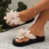 Chanclas Florales de Talla Grande para Mujer para Exportación, Zapatos de Playa Versátiles Casuales Ligeros de Suela Gruesa, Talla 44