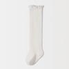 Calcetines de bebé de primavera y otoño, largos, de color liso, por encima de la rodilla, con encaje, sueltos, para la boca, no ajustados, para recién nacidos, de algodón de clase A.