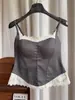 Camisola de encaje estilo francés de puro deseo para otoño e invierno con copas en el pecho para mujer, corte ajustado, adecuada tanto para llevar debajo como por encima, top adelgazante y cálido