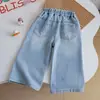 Jeans Bonitos de Otoño para Niñas Coreanas Nuevo Dulce Parche Bordado Cachorro Versátil Juguetón Pantalones de Pierna Ancha