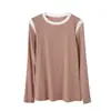 Top de manga larga con cuello redondo y bloques de color otoñales para mujer, con diseño de hombros en bloques de color, tejido elástico, corte ajustado y disponible en varios colores