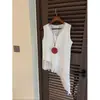 Chal de encaje con diseño blanco, cuello en V, patchwork irregular para mujer, top exterior chic de verano 2026 para mujer