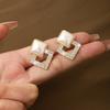 Pendientes de Plata de Ley S925 de Puesto de Mercado Nocturno Pendientes de Alta Gama Pendientes Simples de Nicho con Perlas Lujo Accesible Pendientes de Borla Pendientes para Mujer