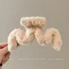Presilha de cabelo floral elegante com toque de luxo, novo modelo 2026 pinça tubarão, popular entre celebridades da internet, adequada para cabelos grossos, presilha de cabelo de acrílico