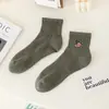 Calcetines de Oso Polar para Hombre, Nueva Colección Primavera/Verano, Calcetines Cortos Bordados de Dibujos Animados Shawn Yue, Calcetines Tobilleros de Algodón Negros y Blancos Deportivos de Moda Coreana