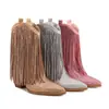 Amazon Comércio Exterior 2026 Novo Estilo Bico Fino Salto Bloco Salto Alto Franja Strass Moda Passarela Slip-On Tamanho Grande Botas Curtas