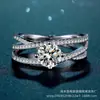 Anillo de Plata de Ley 925 Simple con Diamante Moissanita para Mujer Transfronterizo Transmisión en Vivo Lujo Ligero Moissanita Anillo Elegante Venta al por Mayor de Fábrica