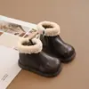Ins Botas Estilo Britânico Infantil 2025 Inverno Novo Estilo Coreano Moda Infantil Botas Curtas Sola Grossa Forro de Lã Botas de Algodão