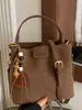 Moda Retro de Otoño 2026 Bolso Cubo de Gran Capacidad Estiloso Bolso de Hombro para Viaje