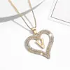 Colar Versátil de Coração com Letra Estilo Luxo Leve para Mulheres, Presente da Moda de Nicho para o Dia dos Namorados Chinês para Namorada, Presente para Mãe