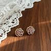 Pendientes de Camelia de Lujo Ligero Estilo Francés para Mujer, Aguja de Plata S925, Exquisitos y de Gama Alta, Pendientes Elegantes y con Clase