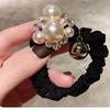 Tocado de perlas elegante de estilo coreano 2021, anillo para el cabello para mujer, artefacto de cabeza de bola de pelo de alta gama con sentido del tacto, tocado de cuerda para el cabello