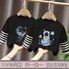 Ropa infantil, camiseta de manga larga para niños, estilo de dos piezas para principios de otoño, nuevo modelo primavera y otoño 2026, camiseta básica de algodón puro, top de otoño