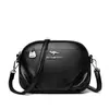 Bolso pequeño versátil transfronterizo, bolso cruzado nuevo simple y elegante, bolso de hombro nuevo de primavera para mujer de comercio exterior