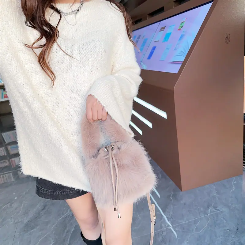 CE676CA4CF3C805C202EAB9AE2CBAF