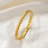 Pulsera Abierta de Acero de Titanio Zirconia Corazón de Amor Gota de Agua Venta Caliente Cruzada Sensación de Alta Gama Galvanizado al Vacío No se Descolora Anillo de Cierre