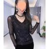 Camiseta de Malla de Manga Larga con Cuello en V y Lentejuelas a la Moda para Mujer Primavera y Otoño 2025 Ajuste Slim Versátil Camiseta Básica