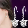 Pendientes minimalistas de estrella para mujer, diseño de nicho estilo ins, ganchos para orejas elegantes y de lujo ligero, pendientes súper brillantes y elegantes