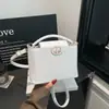 2026 Invierno Nuevo Elegante y de Moda Nicho Versátil Casual Simple Gama Alta Bolso de Hombro Cruzado Transversal Transfronterizo