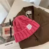 Chapéu Quente de Inverno Estilo Coreano e Japonês para Mulheres, Chapéu Pulôver Versátil para Exterior, Afina o Rosto, Chapéu de Tricô Moderno para Alunos do Ensino Fundamental no Outono e Inverno