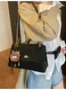 Bolso Retro Versátil de Primavera 2026 Transfronterizo para Mujer, Bolso Tote Cruzado Casual de Cadena para Hombro de Gran Capacidad