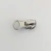 Cremallera de nailon anti-desgaste No.3 y No.5 Cabezal de cremallera Accesorios de reparación de cremallera para ropa Cabezal de bloqueo automático Tirador de chaqueta de plumas