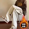 Pantalones casuales a rayas de marca de moda para hombre, pantalones rectos de pierna ancha y delgada de calle de primavera y otoño, pantalones deportivos holgados de talla grande estilo Hong Kong.