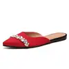 Comercio Electrónico Transfronterizo Tallas Grandes Otoño 2026 Nuevos Zapatos Planos Pantuflas de Punta Cerrada Sandalias de Punta Aguda con Pedrería para Mujer