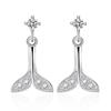 Pendientes Shake Tone Quick Hand Personalidad Lindo Micro-incrustado Diamante Flash Cola de Pez Estilo Fresco Pequeño Pendientes de Moda Trendy para Mujer Joyería para la Oreja