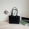 Bolsa Tote Moderna e Tendência para Mulheres 2026 Novo Modelo para Trabalho e Deslocamento, Bolsa de Ombro de Grande Capacidade com Acabamento de Luxo, Bolsa Casual de Ombro