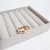 Precio especial de fábrica suministro directo nuevo anillo de acero de titanio alta calidad retención de color anillo para el extremo del dedo medio de la mujer anillo simple para el dedo índice
