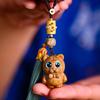 Llavero con colgante de tigre para coche, diseño creativo de caballero, de madera de sándalo, ideal para hacer tú mismo, bonito bolso Joker, cadena para teléfono móvil, fabricantes al por mayor