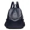 Mochila feminina em couro legítimo macio, modelo 2025, nova moda casual para mães, estilo coreano, grande capacidade e ideal para viagens.