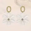 Pendientes de flor Mori con aguja de plata S925, nuevos y frescos de verano, combinables con todo, temperamento femenino, pendientes de flor de resina, venta directa de fábrica