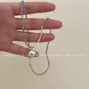 Estilo de Nicho, Gama Alta, Lujo Ligero, Estilo Dulce y Fresco, Cadena para Clavícula de Corazón, Moda Retro para Mujer, Collar Sencillo de Cristal Roto Plateado