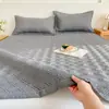 Modelo Nuevo de Verano Grado A Seda de Hielo Látex Esterilla Refrigerante Juego de Tres Piezas, Lavable a Máquina Esterilla Refrigerante para Estudiantes, Sábana de Seda de Hielo, Colchón, Esterilla de Paja