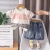 Conjunto Fresco de Verano para Bebé Rayas Degradadas Artísticas Camiseta de Manga Corta con Pantalones Cortos de Mezclilla Suave Lavada Ropa Infantil
