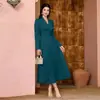 Roupas Femininas Transfronteiriças Aliexpress Amazon Ebay 2026 Novo Estilo Estilo Ins Cor Sólida Gola V Manga Longa Vestido Evasê