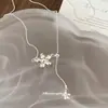 Colar com pingente floral estilo Ins, um toque de luxo e sofisticação, corrente de suéter elegante estilo coreano, colar simples, moderno e versátil para mulheres