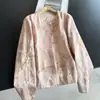 2026 Nuevo Modelo Estilo Chino Bordado Chaqueta Corta con Cierre de Botones Cárdigan Chaqueta Top Corto Venta al por Mayor H02AW1502