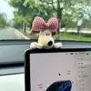 Adornos de Perro de Peluche de Moda al por Mayor para Decoraciones de Interiores de Coche, Lindas Decoraciones para el Tablero del Coche