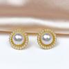 Dulces y Lindos Clips para Orejas Triangulares con Corazón de Durazno y Perla en Forma de Corazón, Simples, Lujo Ligero, Versátiles, No se Necesita Perforación, Aretes Frescos y a la Moda