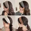 2026 Novo Headband Francês de Coroa Alta com Aba Larga Faz o Rosto Parecer Menor Prendedor de Cabelo Antiderrapante Adereço de Cabeça Atmosfera de Luxo Leve de Alta Qualidade