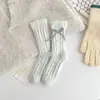 Meias Quentes Grossas de Outono e Inverno para Mulheres Veludo de Visão Laço Meia de Cano Médio para Mulheres Atacado Ins Estilo Princesa Meias de Chão