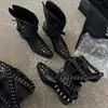Botas Rivet Estilo Punk Femininas Botas Individuais Inverno Novo Couro de Vaca Bico Quadrado Fivela de Cinto Salto Médio Grosso Botas de Motocicleta Femininas Botas Curtas