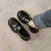 Novos sapatos femininos de couro com sola grossa estilo britânico 2026 outono Mary Jane francês JK sapatos únicos mocassins pretos
